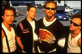 metallica_bassball_load.jpg