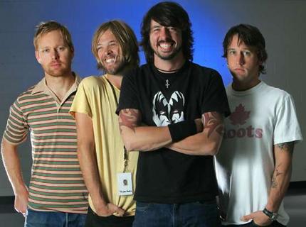 foo_fighters_wideweb__430x320.jpg