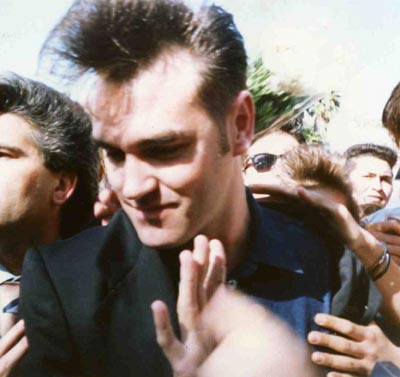 Morrissey_smiths1.jpg