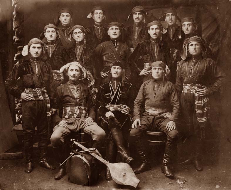 Varlam_Simonishvilis_gundi___1920.jpg