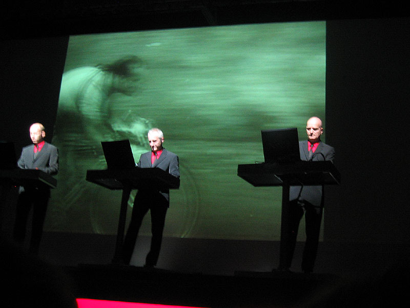 kraftwerk06.jpeg