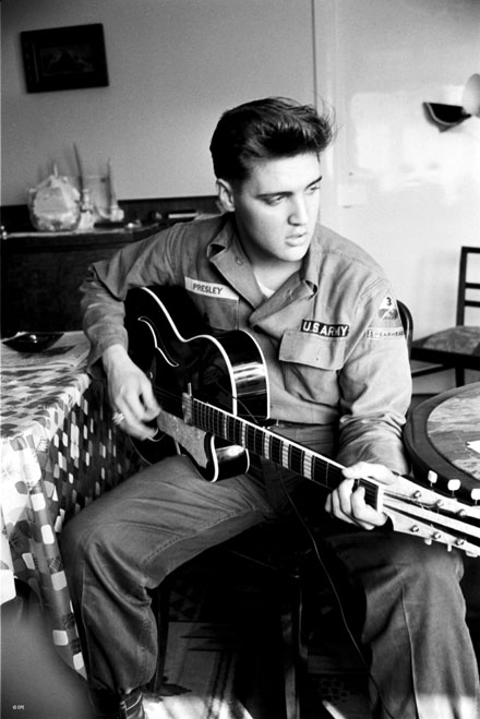 Elvis_Presley_sb02.jpg