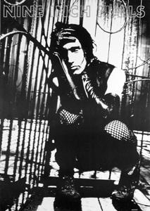 nine_inch_nails_trent_reznor_bars_4004476.jpg
