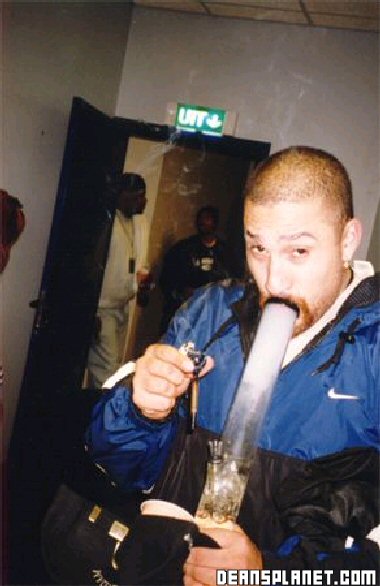 b_real_bong.jpg