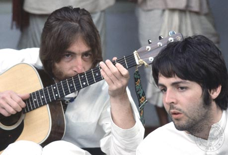 The_Beatles_in_India_06.jpg