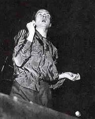 ian_curtis.jpg