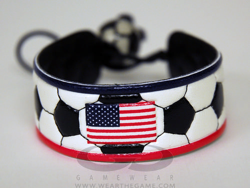 American_Flag_Classic_Soccer_Bracelet_l.jpg