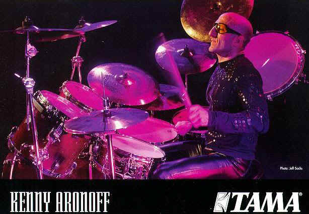 Kenny_Aronoff_Tama.jpg