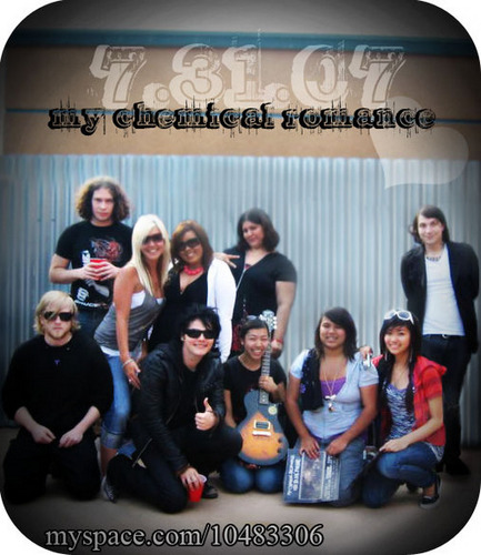 my_chemical_romance__large_msg_118633101508.jpg