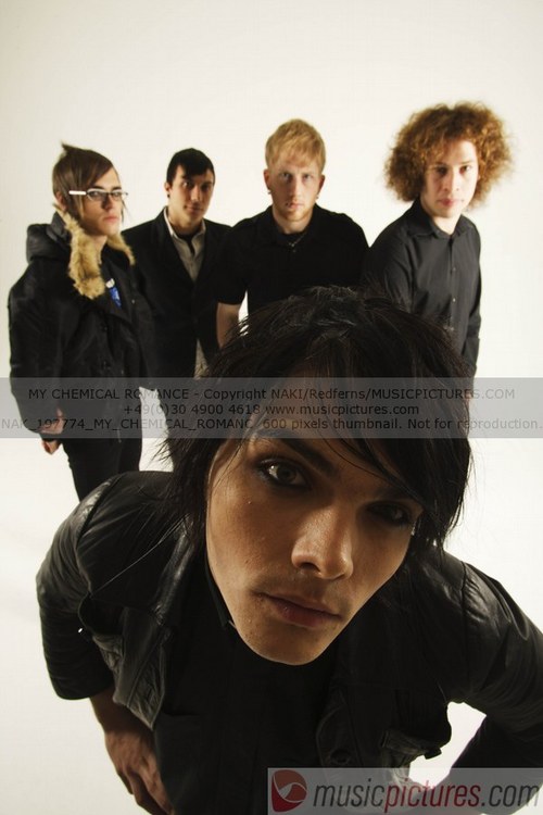 my_chemical_romance__large_msg_118638609374.jpg