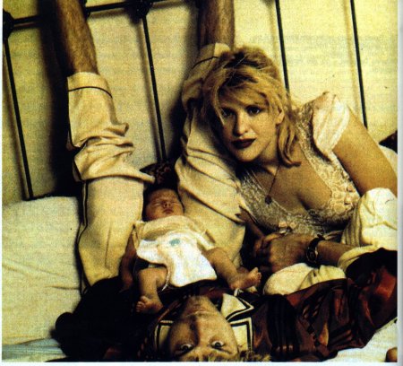 familycobain1nq4_1_.jpg