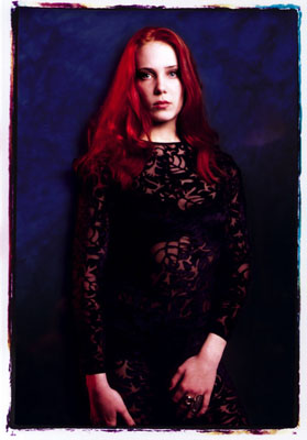 singer01xm2.jpg