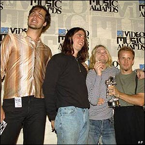 _39996617_nirvana_300_ap_1_.jpg