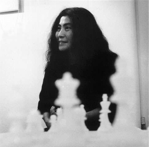 yoko2.jpg