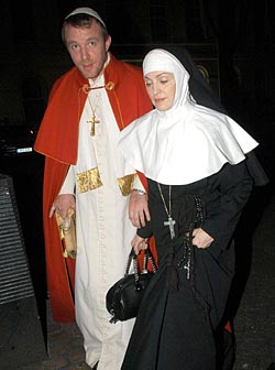 pa_madona_religion_7_01.jpg