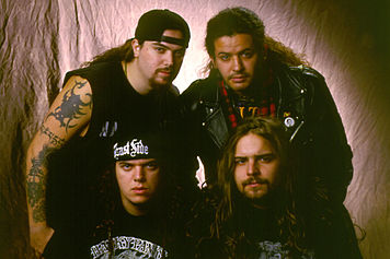 sepultura.jpg