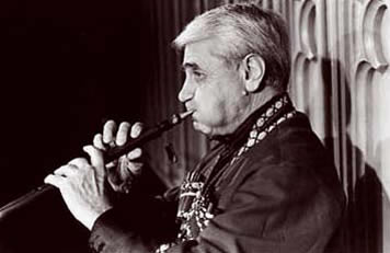 djivan_gasparyan_1.jpg