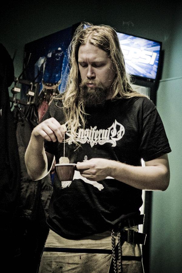 Ensiferum_V_by_GIVEthemHORNS_.JPG