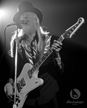 Johnny_Winter_pictures_1973_KK_3047_087_l.jpg