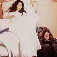 200px_JohnLennon_albums_unfinishedmusicno2lifewiththelions.jpg