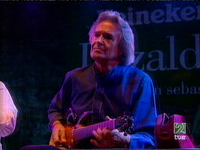 vlcsnap_2010_06_15_08h16m07s173.png
