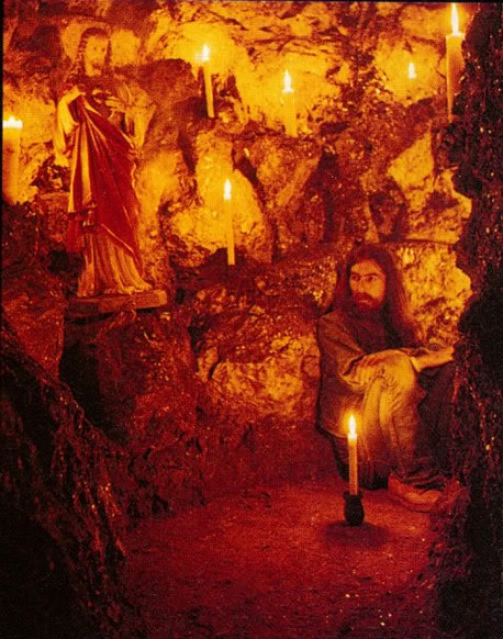 Georgeinhisprayercave702.jpg