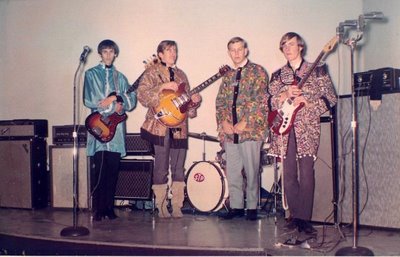 Azitis_help_1971_psychedelic_rocknroll_Christian_sacramento_THE_ROADSIDE_BUSINESS_Ken_Pense_Keith_Deane_Richard_Gould_Don_Lower.jpg