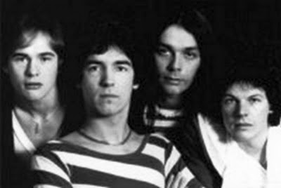 band_1977.jpg