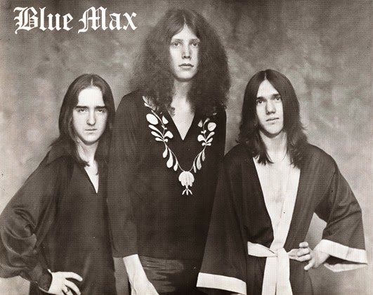 Blue_Max_thumb_1_.jpg