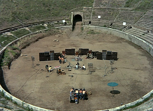 pink_floyd_live_at_pompeii.jpg