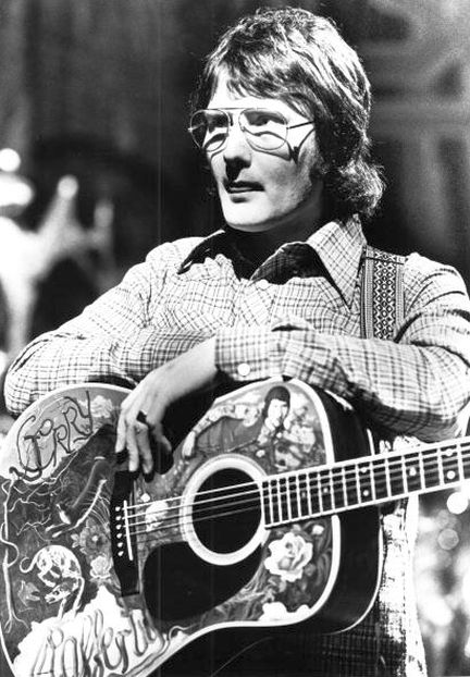 Gerry_Rafferty71.jpg
