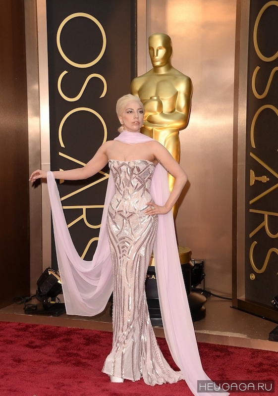1423139209_lady_gaga_86th_annual_academy_awards_versace_2014_oscars.jpeg
