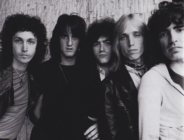 Tom_Petty_The_Heartbreakers76_1.jpg