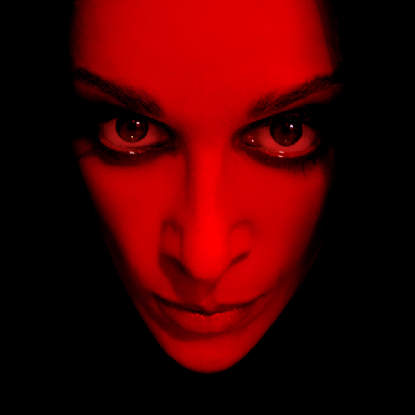 diamanda_galas_3032602_600X600.jpeg