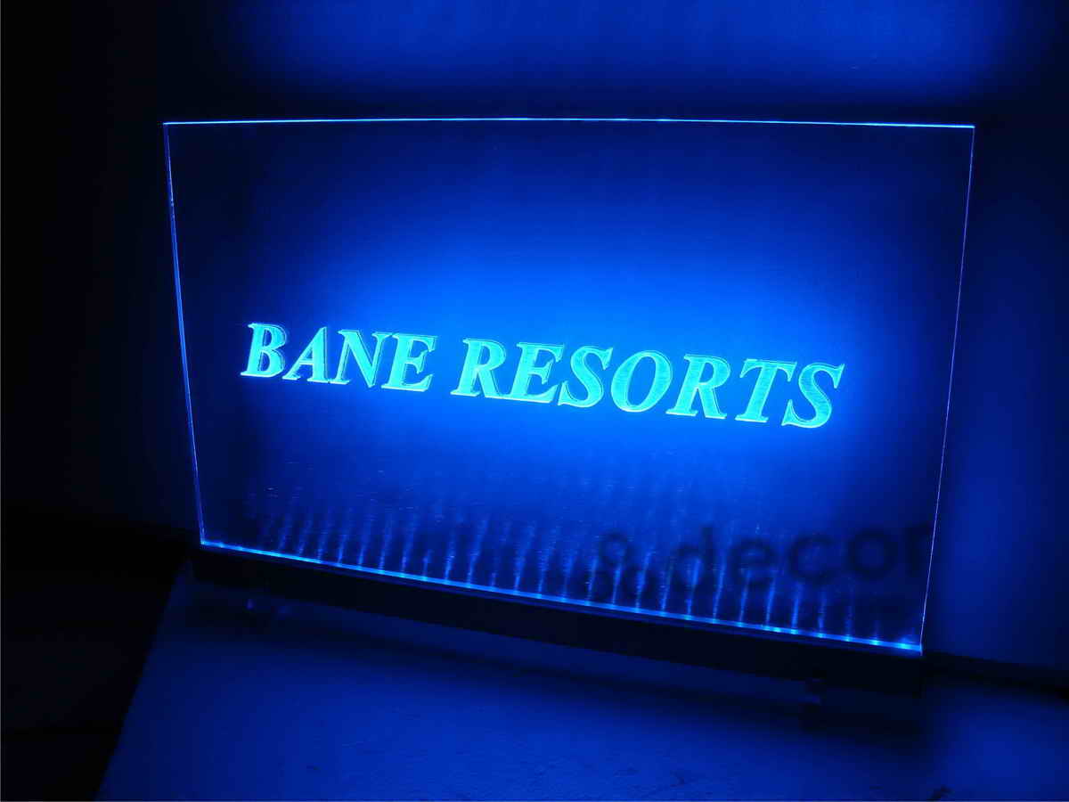 acrylight_Bane_Resorts_1.jpg