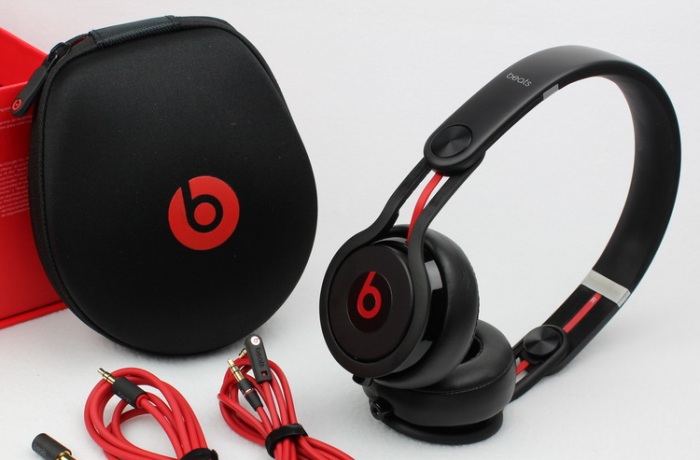 Beats_Mixr_Headphones.jpg