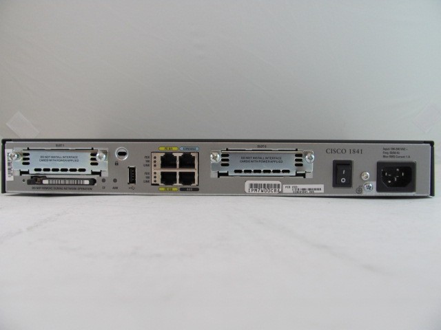 used_cisco_1841_router_y01b_002.jpg