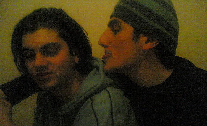 kiss.jpg