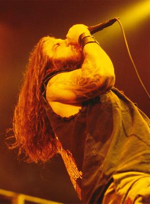 2001_ozzfest56_pantera_phil_b.jpg