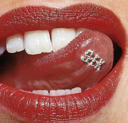 lips1.jpg