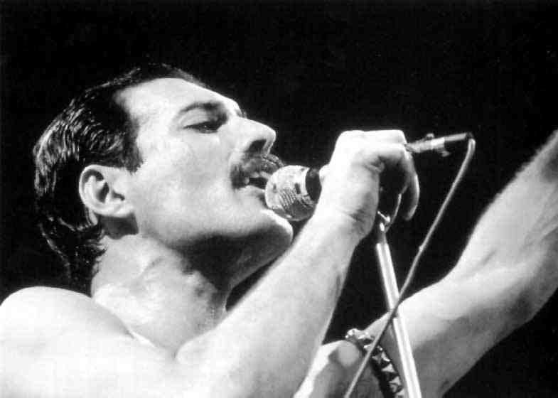 freddie_mercury_105.jpg