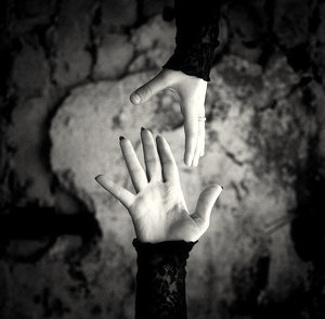 lust_for_touch_by_ssuunnddeeww.jpg
