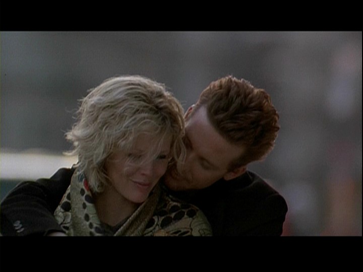 986NHW_Kim_Basinger_015.jpg