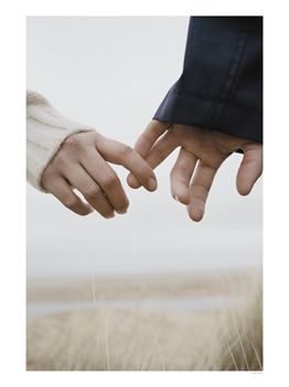 RF244067_Couple_Holding_Hands_Posters.jpg