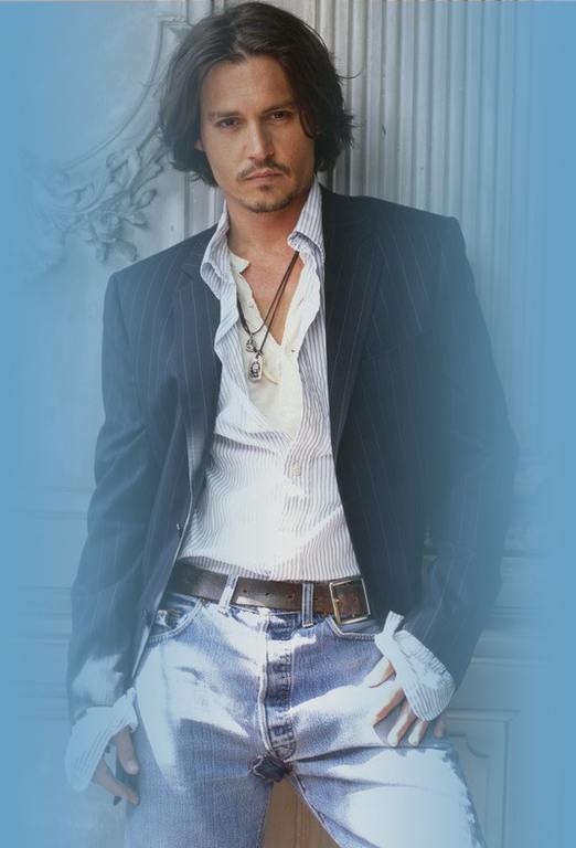 johnny_depp_blue.jpg