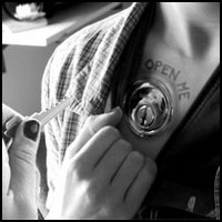 15282969_10484097_3895653___Heart_Key.jpg