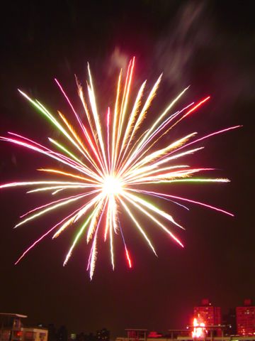 shanghai_fireworks_new.year.jpg