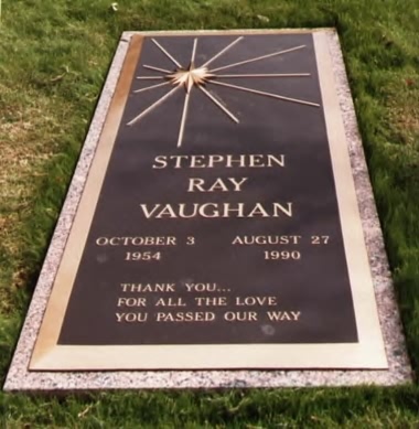 stevie_ray_vaughan_3.jpg