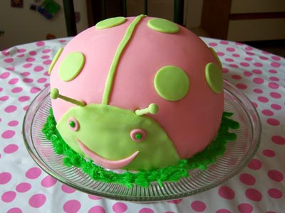 ladybug_cake.jpg