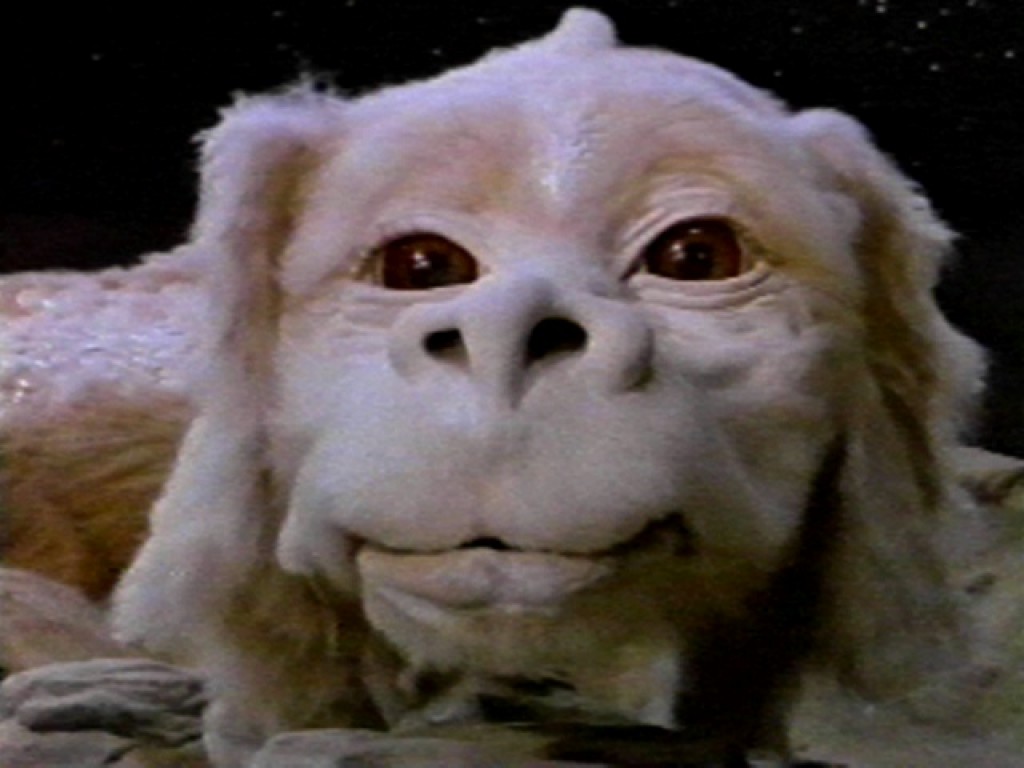 neverending_story_falcor.jpg